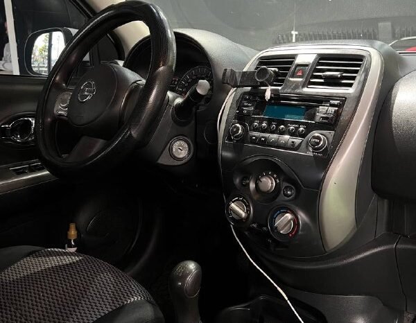 
								NISSAN MARCH SENSE MT 1.6 full									