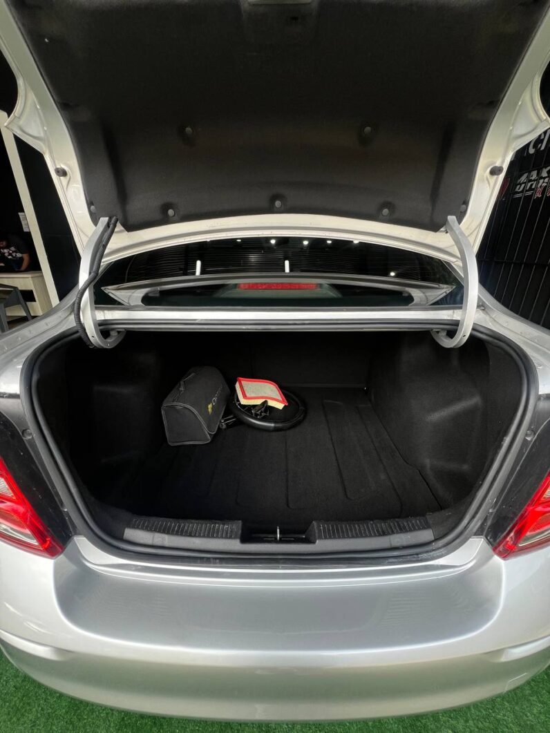 
								CHEVROLET SONIC LT SEDAN 1.6 MT full									