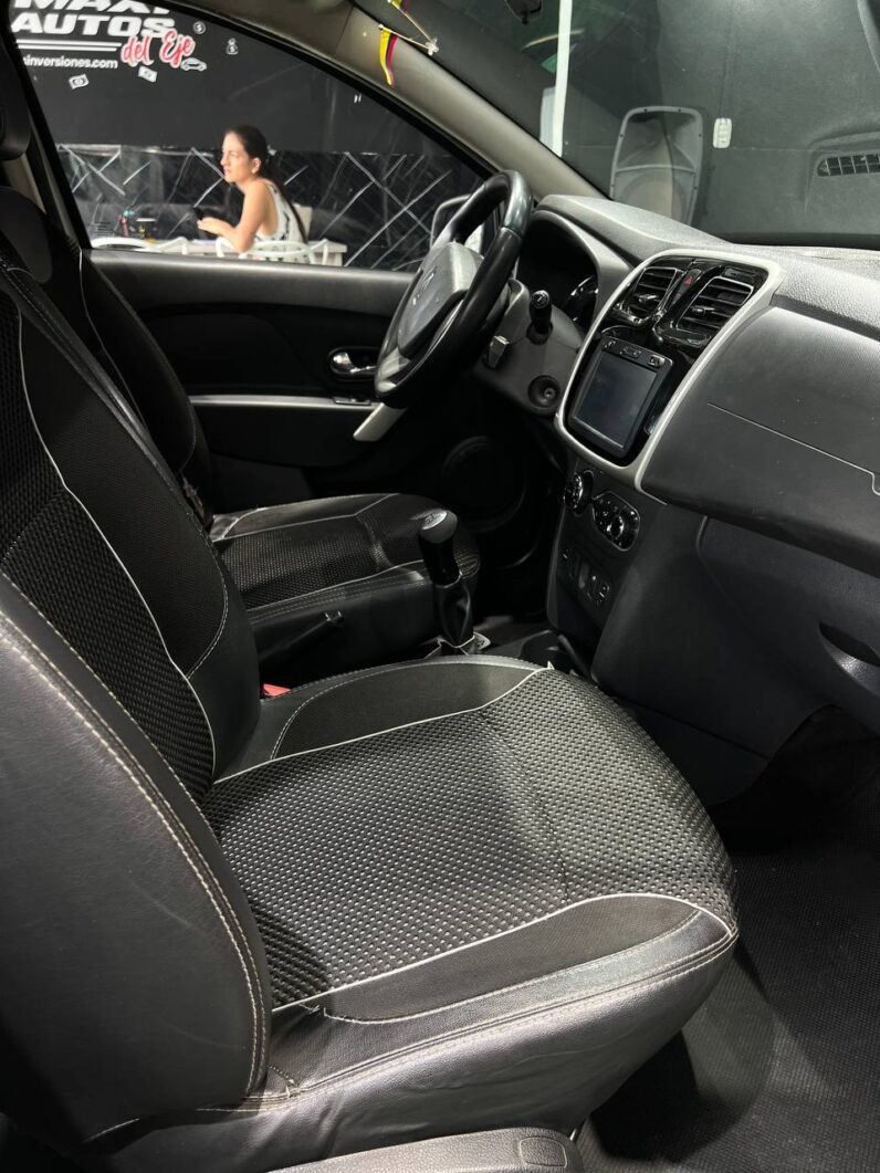 
								RENAULT STEPWAY DYNAMIQUE MT 1.6 full									