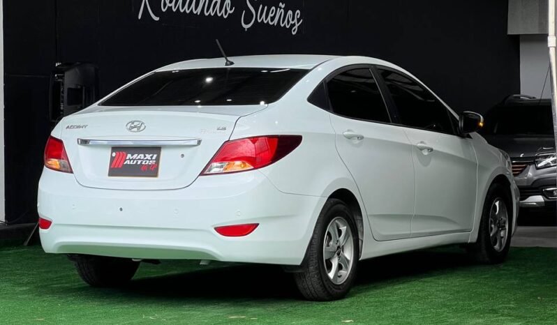 
								HYUNDAI ACCENT PREMIUM 1.6 MT SD full									