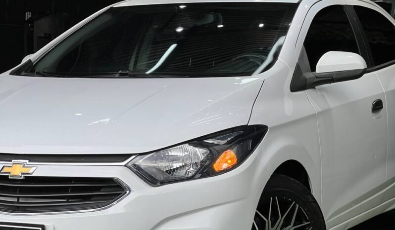 
								CHEVROLET ONIX LT 1.4 MT full									