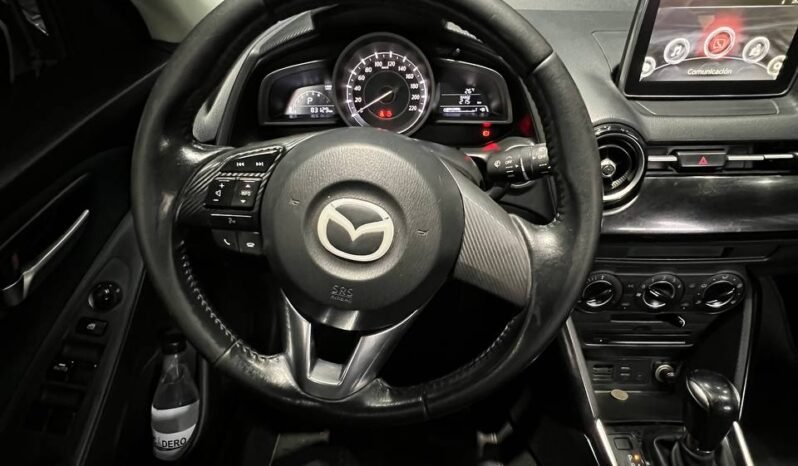 
								MAZDA 2 TOURING AT 1.5 HB full									