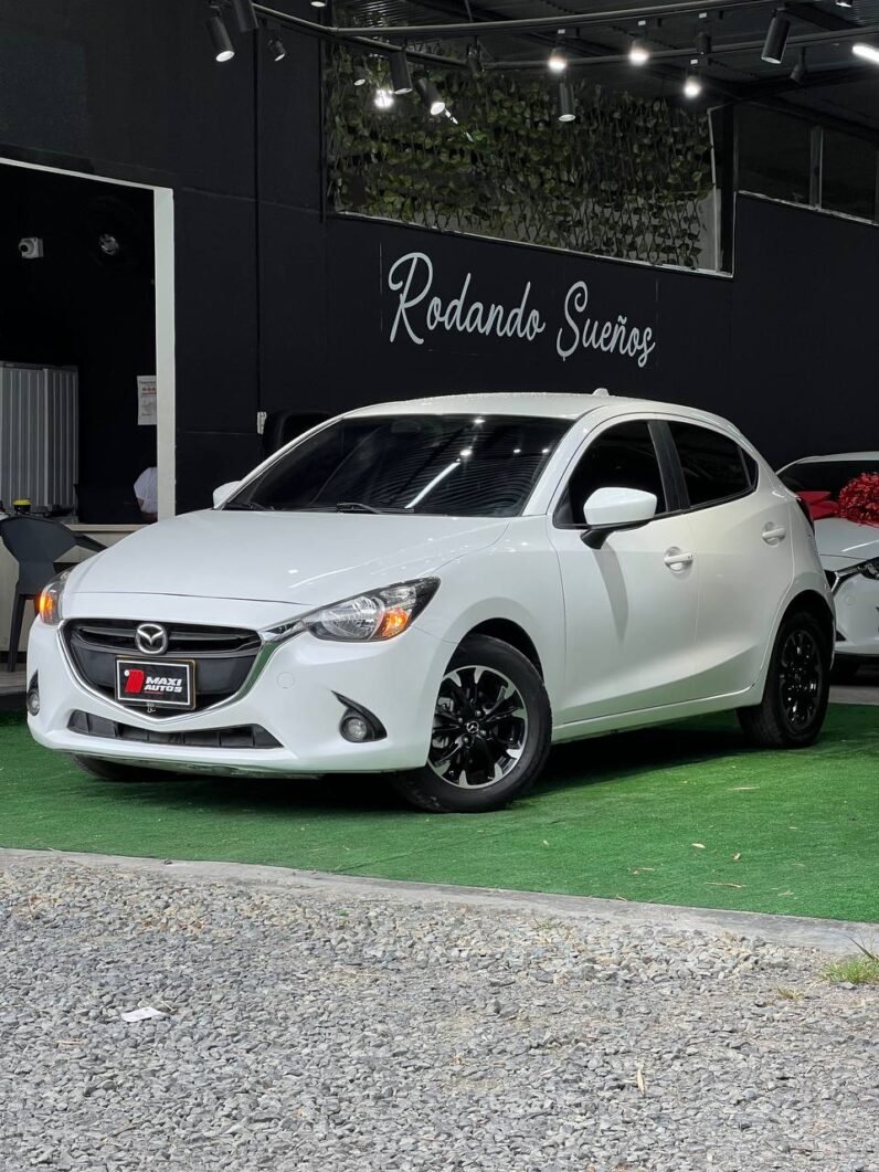 
								MAZDA 2 TOURING AT 1.5 HB full									
