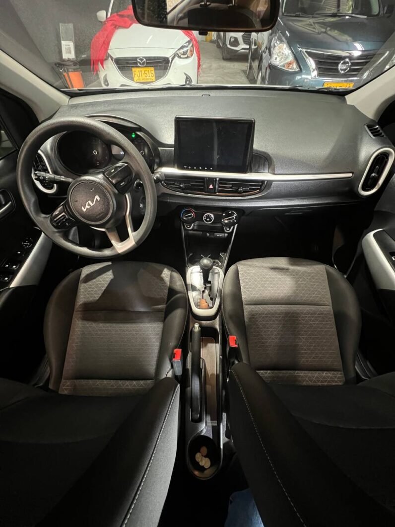 
								KIA PICANTO ZENITH AUT full									