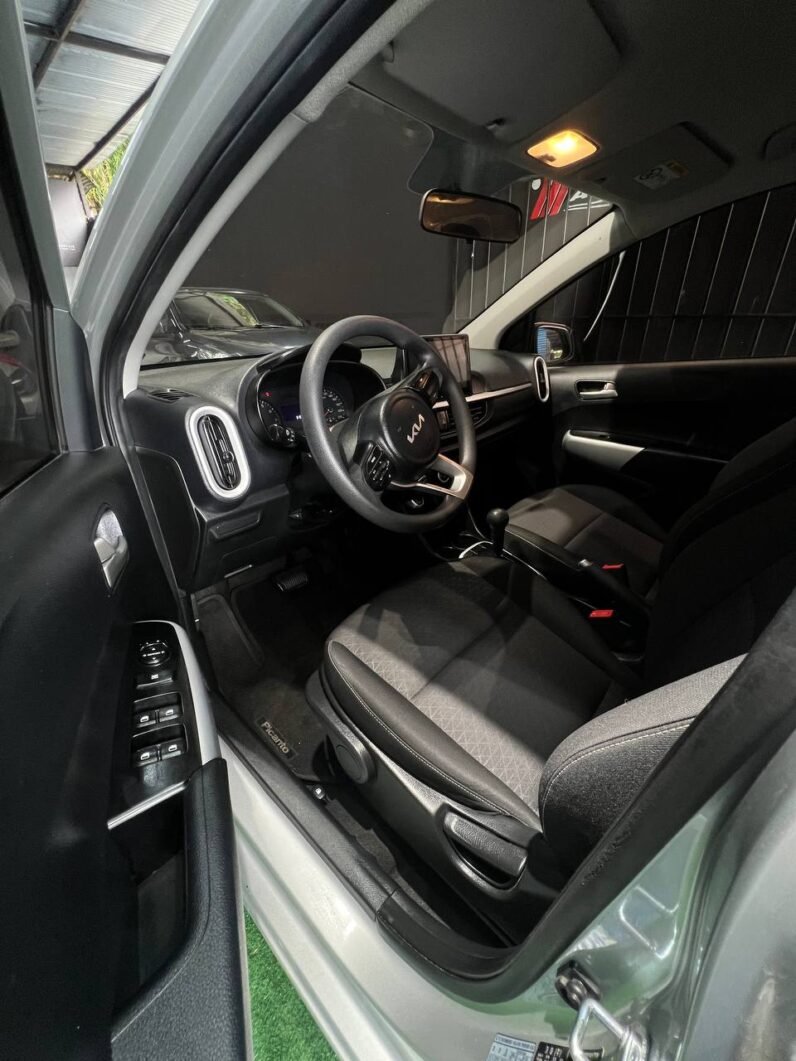 
								KIA PICANTO ZENITH AUT full									