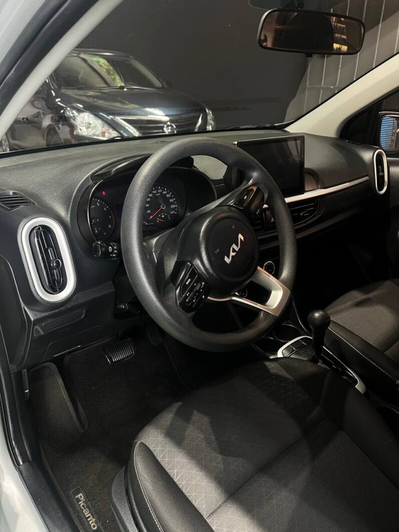 
								KIA PICANTO ZENITH AUT full									