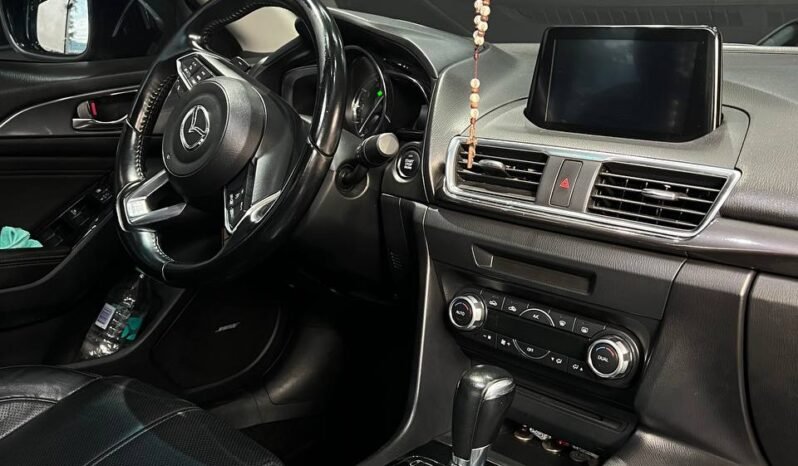 
								MAZDA 3 GRAND TOURING 2.0 AT full									