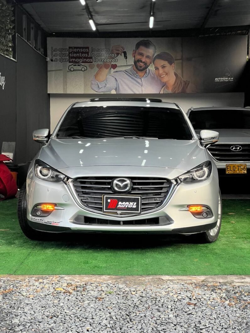
								MAZDA 3 GRAND TOURING 2.0 AT full									