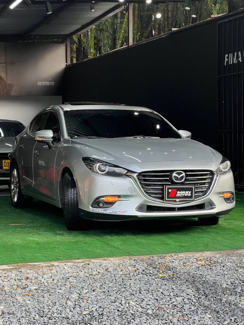 
								MAZDA 3 GRAND TOURING 2.0 AT full									