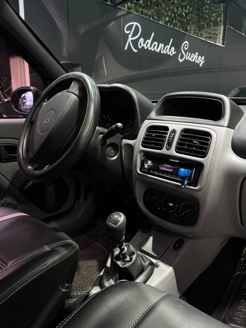 
								RENAULT CLIO STYLE full									