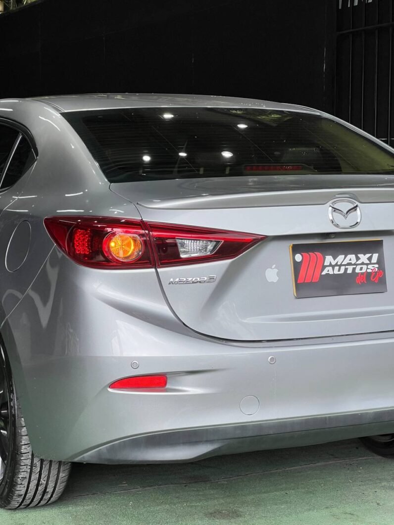 
								MAZDA 3 GRAND TOURING 2.0 AT full									