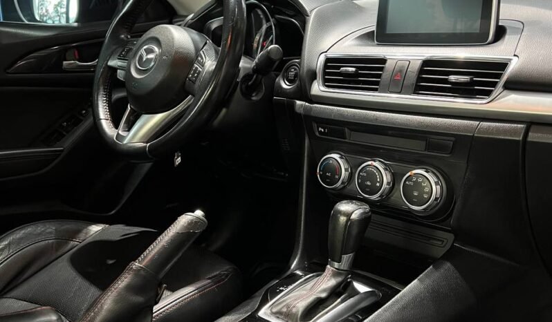 
								MAZDA 3 GRAND TOURING 2.0 AT full									