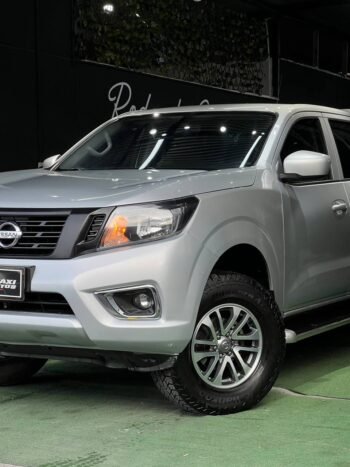 NISSAN FRONTIER NP300 2.5 MT GASOLINA 4X2
