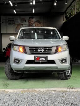 NISSAN FRONTIER NP300 2.5 MT GASOLINA 4X2