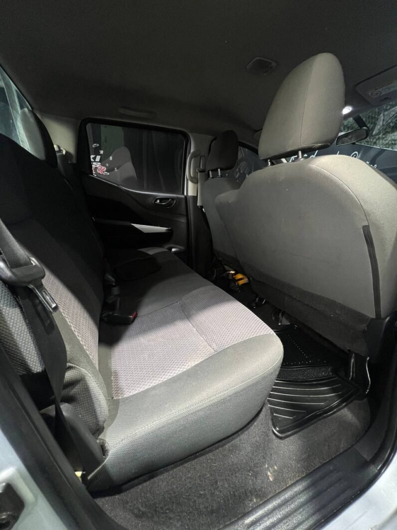 
								NISSAN FRONTIER NP300 2.5 MT GASOLINA 4X2 full									