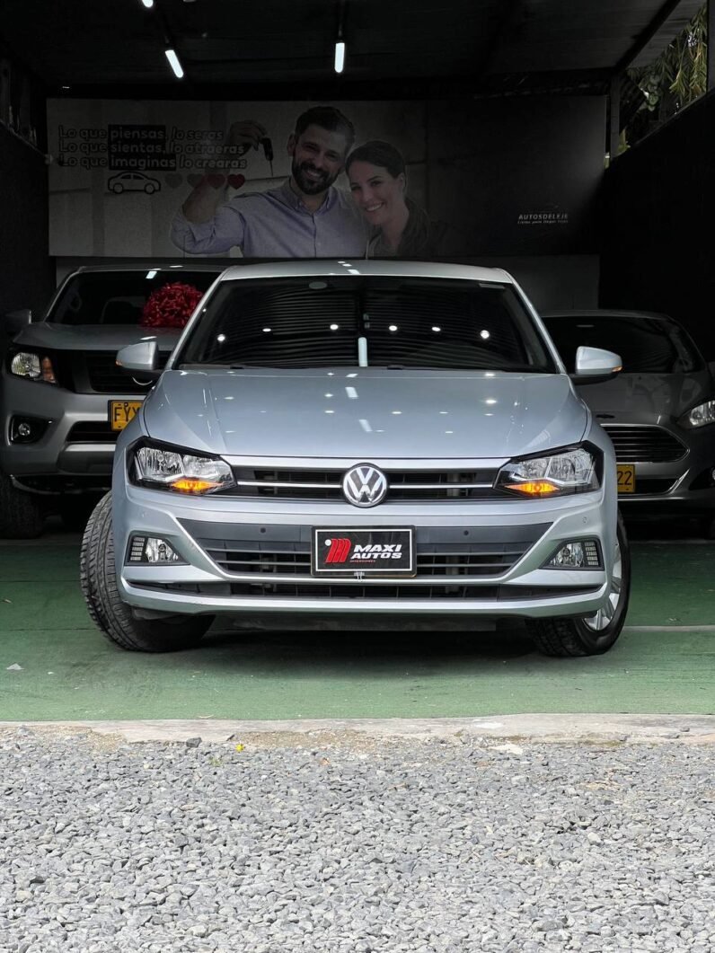 
								VOLKSWAGEN VIRTUS COMFORTLINE 1.6 AUT full									