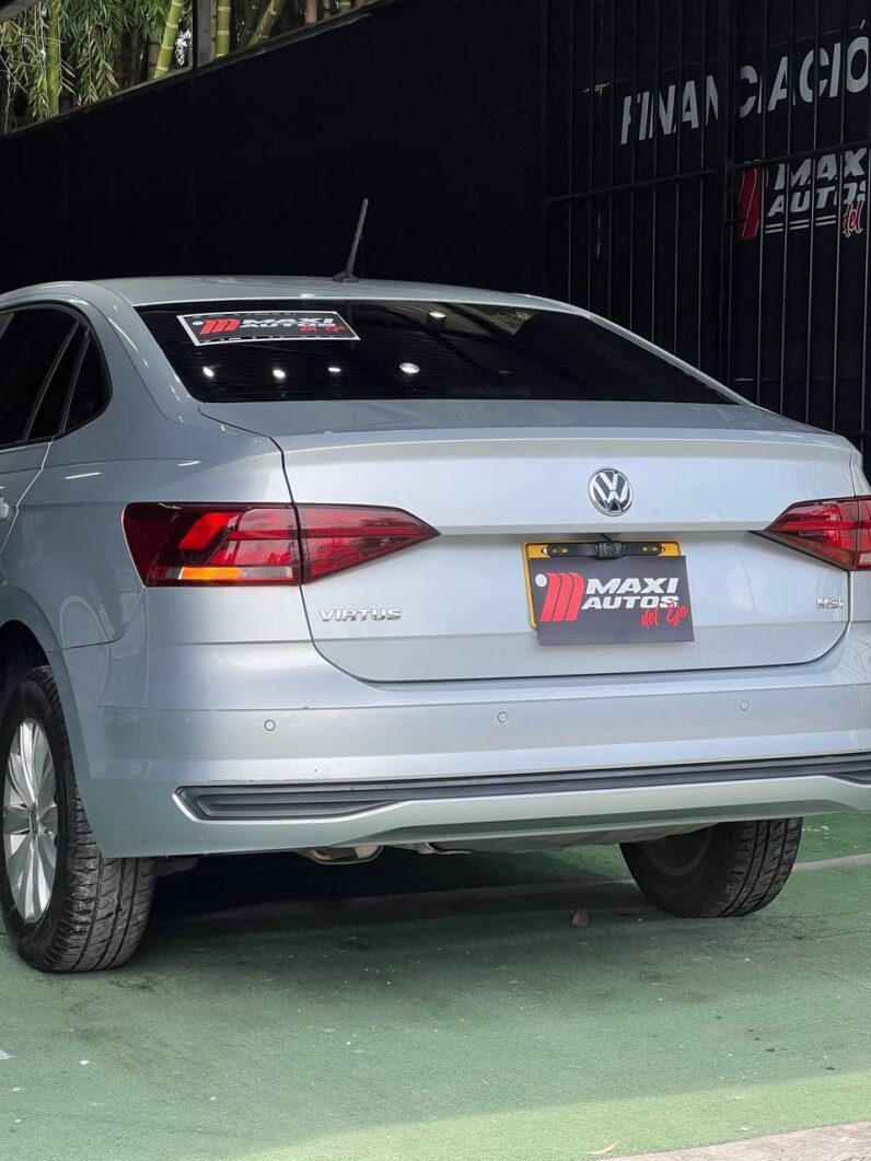 
								VOLKSWAGEN VIRTUS COMFORTLINE 1.6 AUT full									