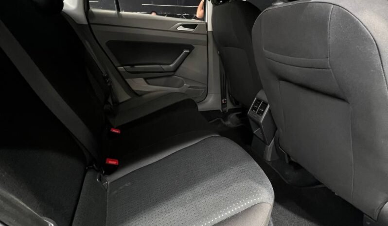 
								VOLKSWAGEN VIRTUS COMFORTLINE 1.6 AUT full									