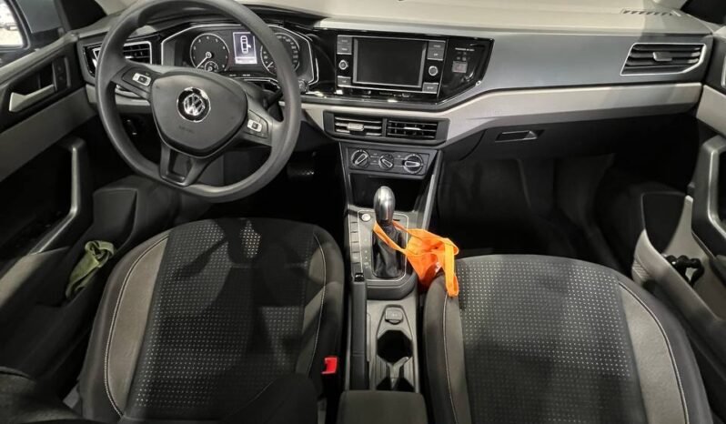 
								VOLKSWAGEN VIRTUS COMFORTLINE 1.6 AUT full									