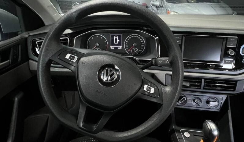 
								VOLKSWAGEN VIRTUS COMFORTLINE 1.6 AUT full									