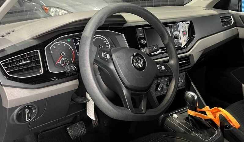
								VOLKSWAGEN VIRTUS COMFORTLINE 1.6 AUT full									