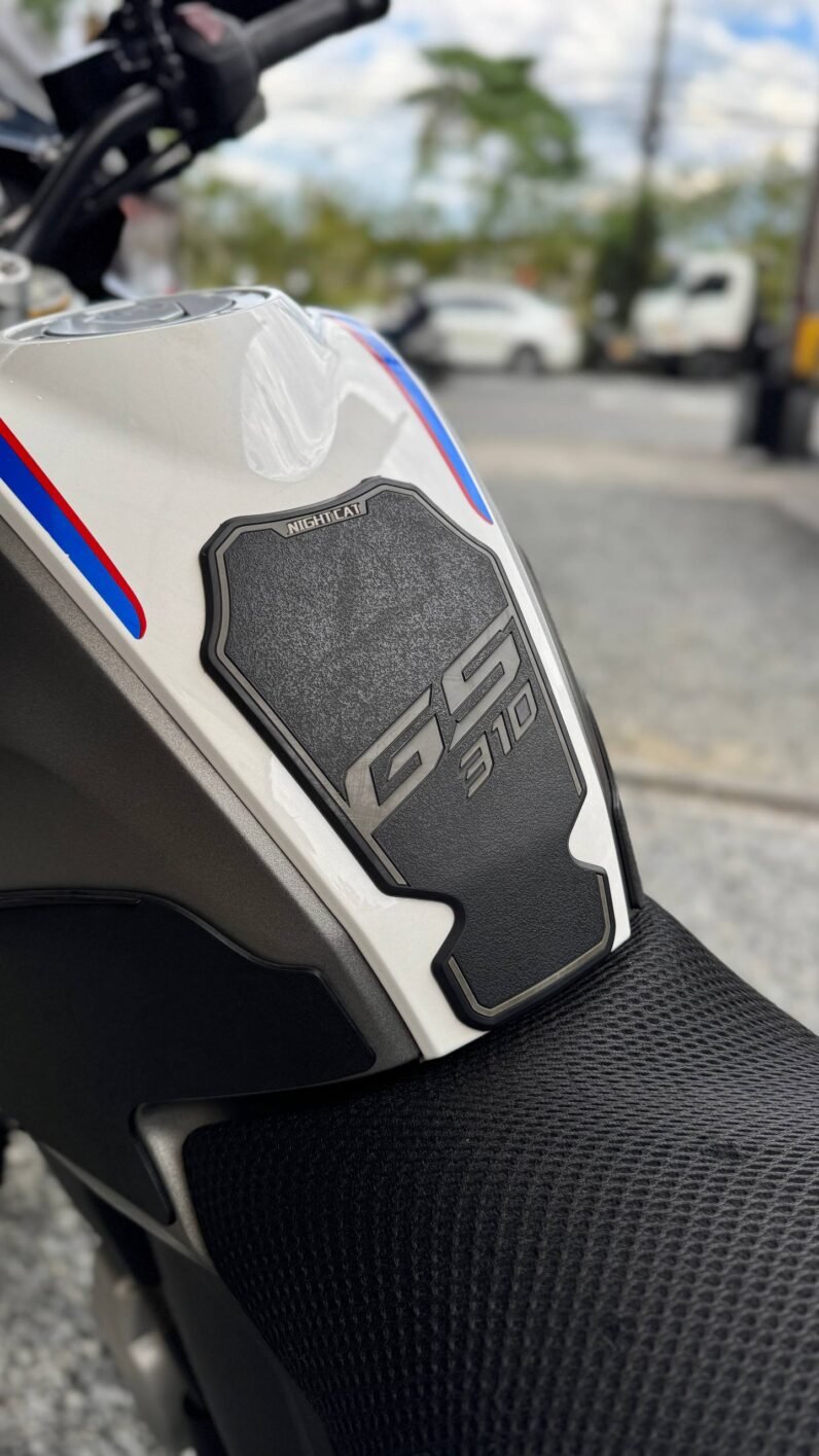 
								BMW G310GS full									