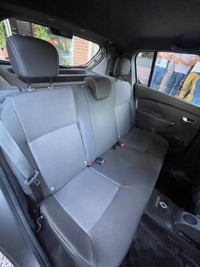 
								RENAULT SANDERO LIFE+ 1.6 MT HB full									