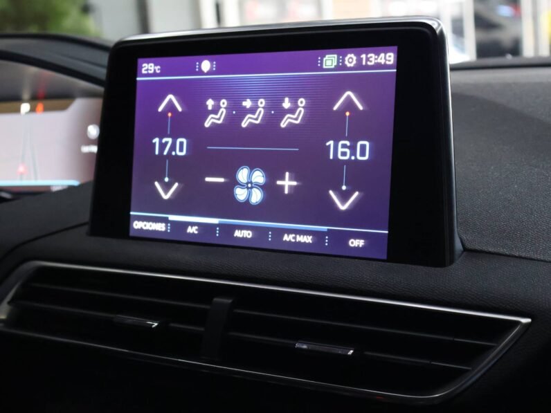 
								PEUGEOT 3008 GT LINE 1.6 AT full									