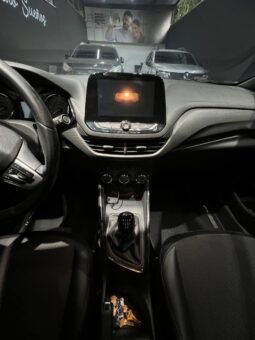 
										CHEVROLET ONIX RS MT HB full									