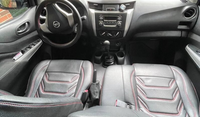 
								NISSAN FRONTIER NP300 2.5 DIESEL  MT 4X4 full									