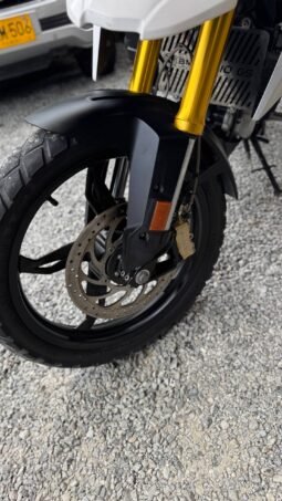 
										BMW G310GS full									
