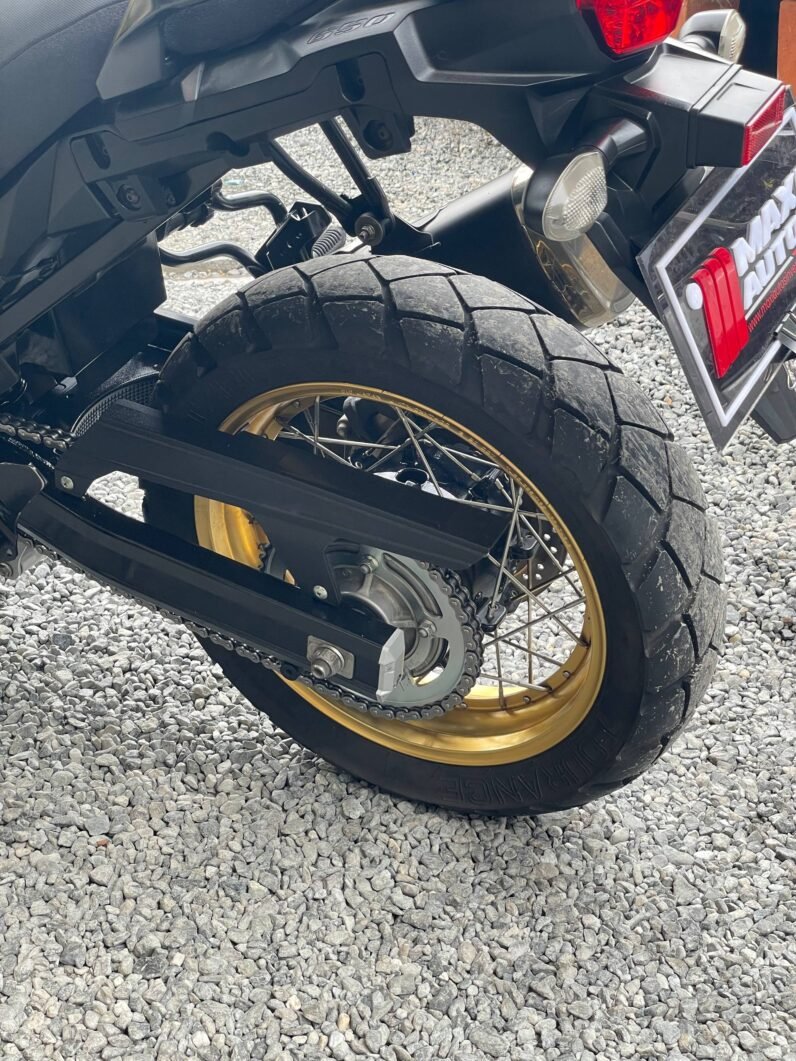 
								SUZUKI DL650 full									