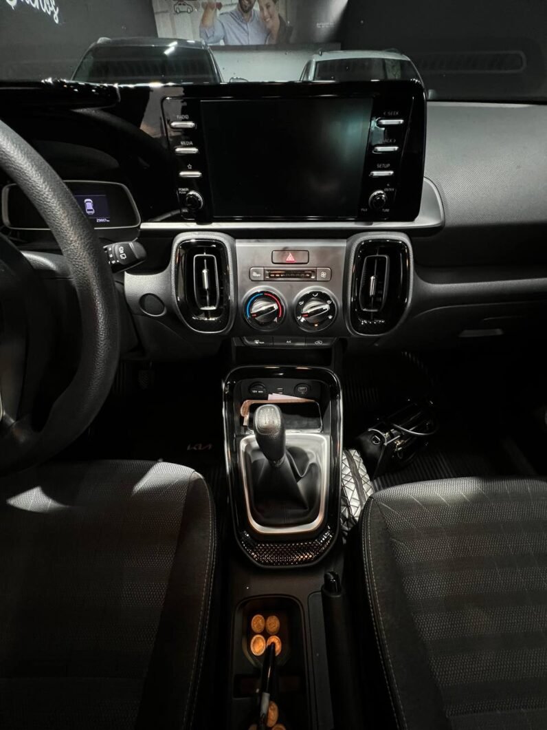 
								KIA SONET DESIRE MT 1.5 full									