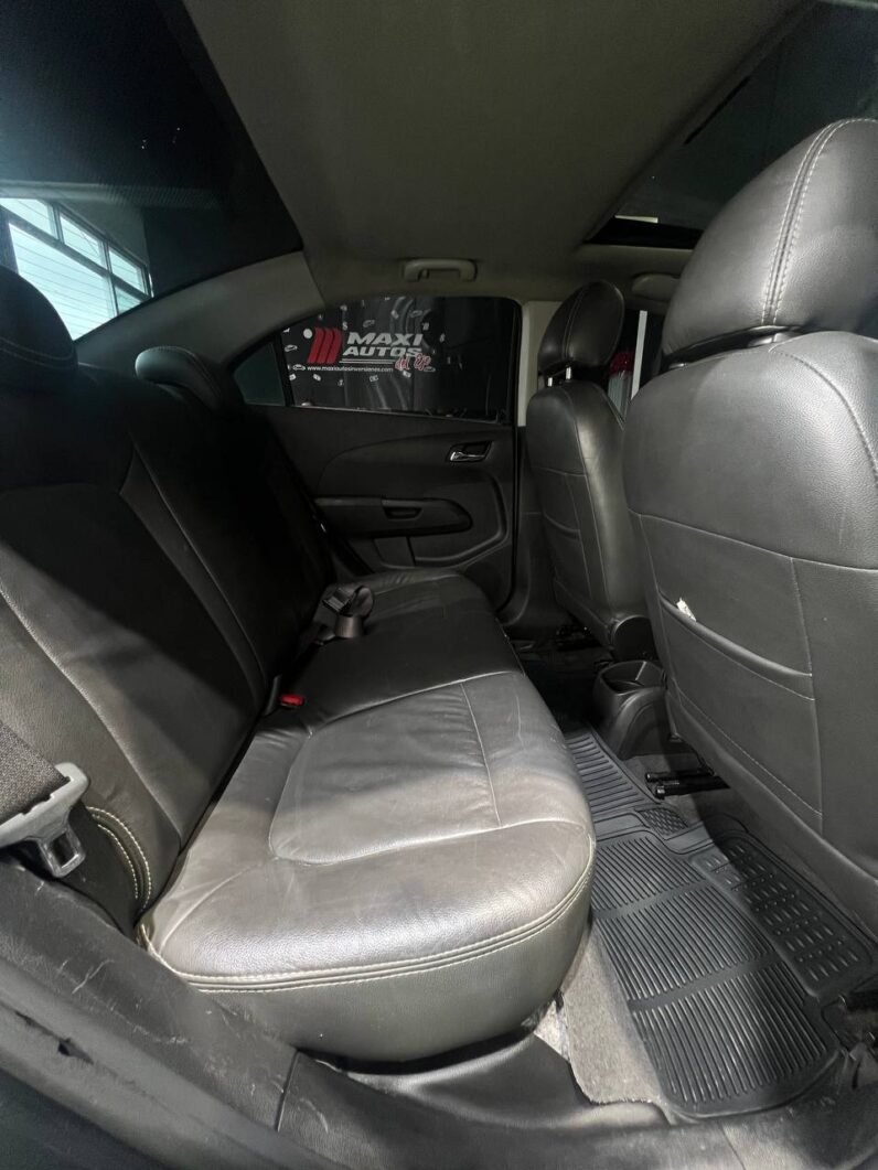 
								CHEVROLET SONIC LT SEDAN 1.6 MT full									