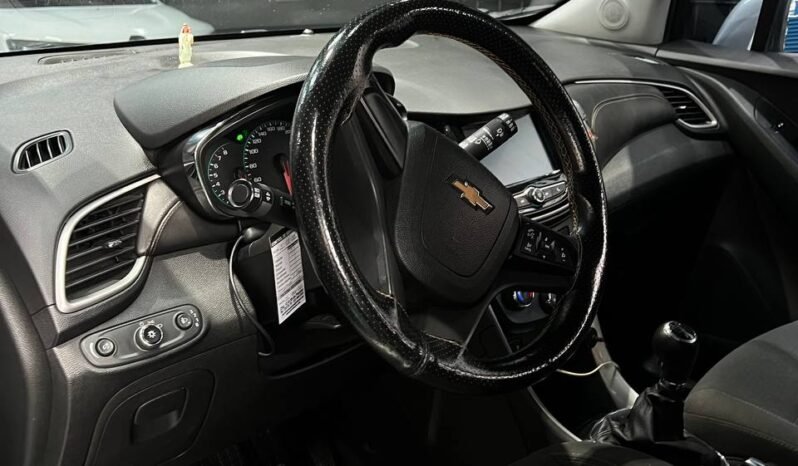 
								CHEVROLET TRACKER LS MT 1.8 4X2 full									