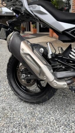 
										BMW G310GS full									