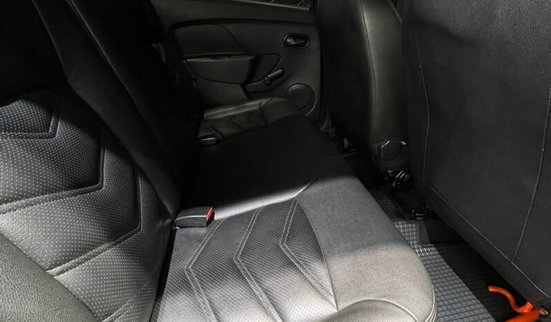 
								RENAULT SANDERO EXPRESSION 1.6 MT full									