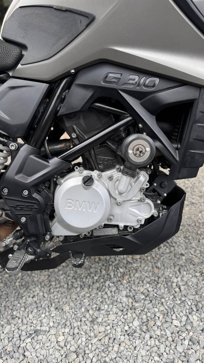 
								BMW G310GS full									