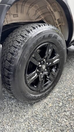 
										TOYOTA FORTUNER SR 2.7 AT 4X2 GASOLINA full									