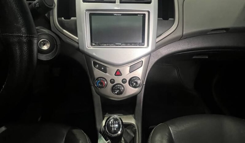 
								CHEVROLET SONIC LT SEDAN 1.6 MT full									