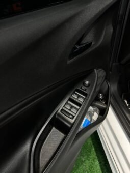 
										CHEVROLET ONIX RS MT HB full									