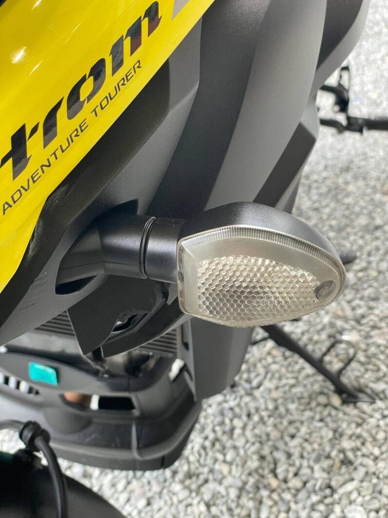 
								SUZUKI DL650 full									