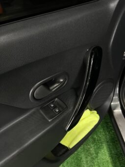 
										RENAULT SANDERO EXPRESSION 1.6 MT full									