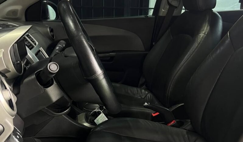
								CHEVROLET SONIC LT SEDAN 1.6 MT full									
