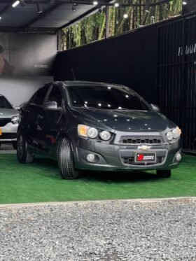 CHEVROLET SONIC LT SEDAN 1.6 MT
