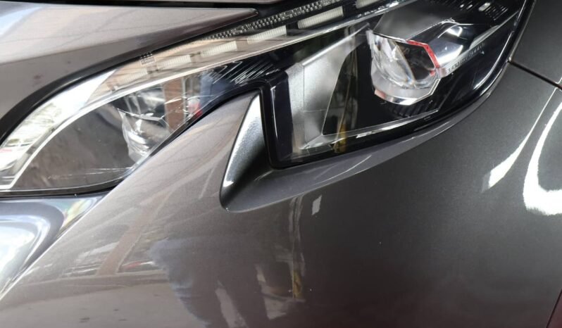 
								PEUGEOT 3008 GT LINE 1.6 AT full									