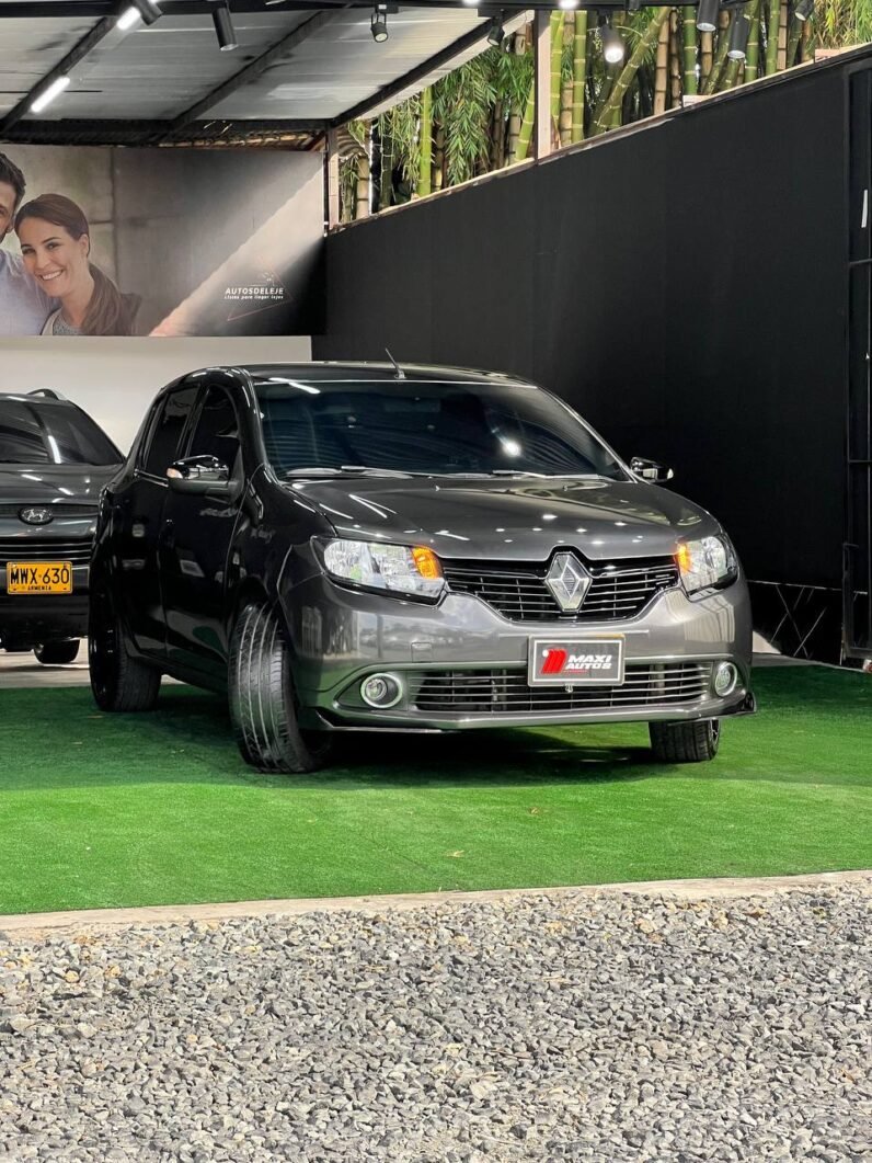 
								RENAULT SANDERO EXPRESSION 1.6 MT full									