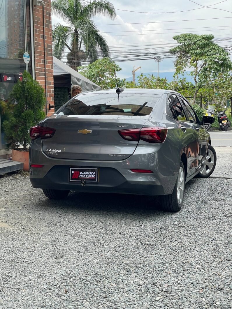 
								CHEVROLET ONIX 1.0 PREMIER  AT  SD full									