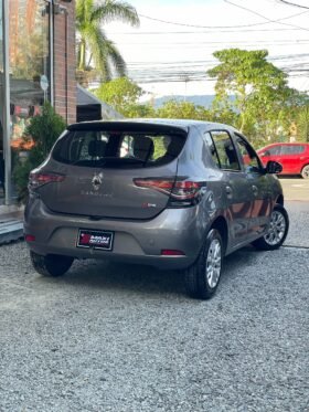 RENAULT SANDERO LIFE+ 1.6 MT HB