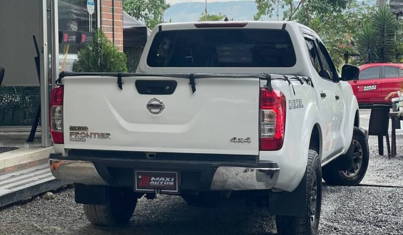 
								NISSAN FRONTIER NP300 2.5 DIESEL  MT 4X4 full									